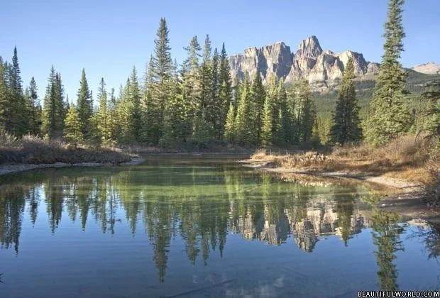 castle-mountain-alberta