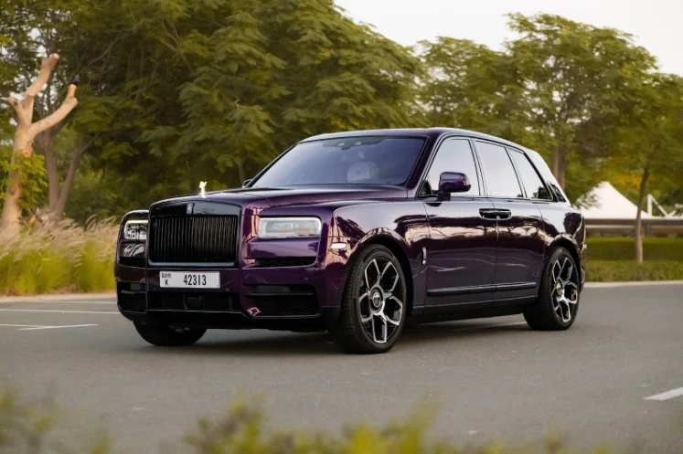 Top 5 Destinations to Visit in Dubai in a Rental Car