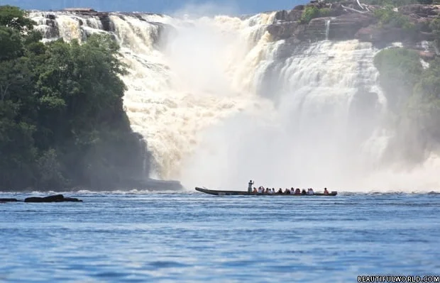 Spectacular Waterfalls of Canaima Lagoon