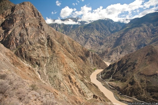 tiger-leaping-gorge