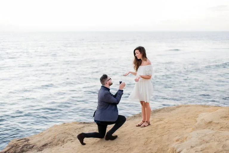 What Makes Natural Landscapes a Perfect Backdrop for Engagements