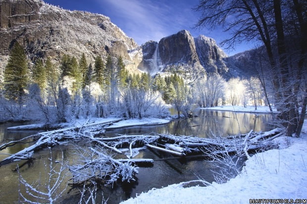 yosemite-falls-winter
